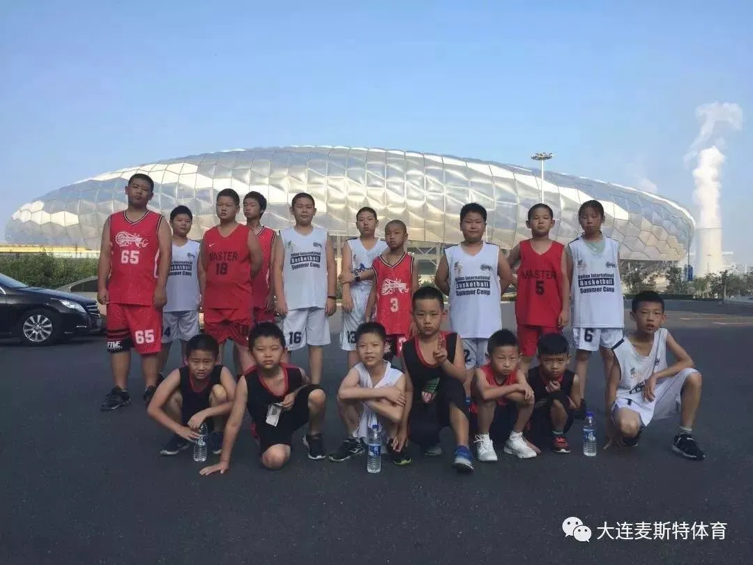 篮球教练如何制定总决赛的长期发展计划_1